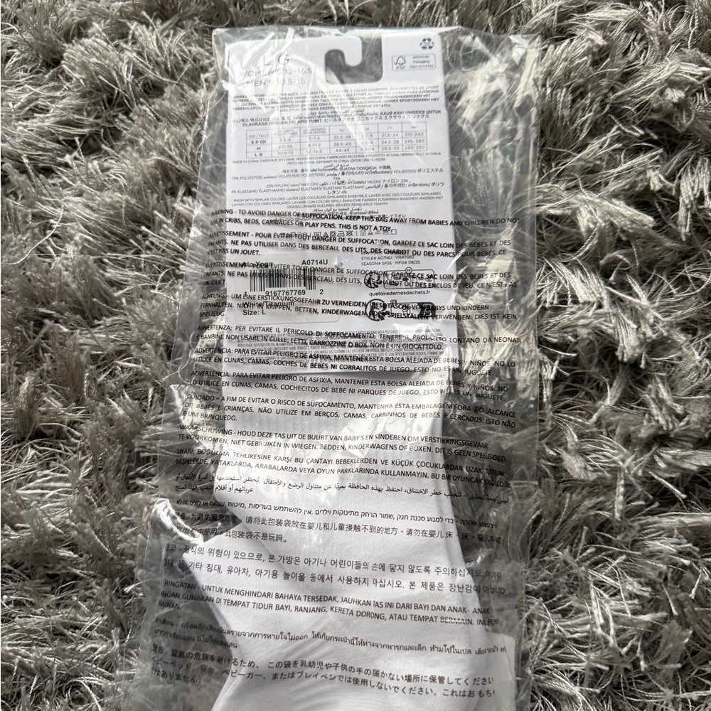 Alo Yoga Unisex Performance Tab Socks-White/Titanium - Picture 3 of 3